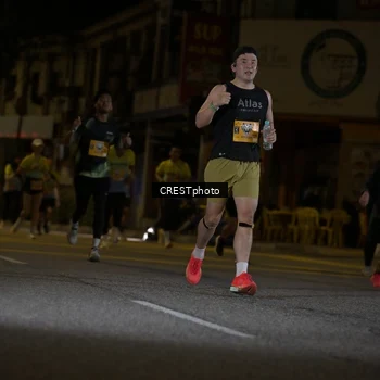 Runner Photo 5596259