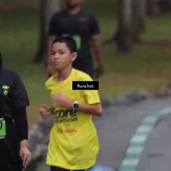 Runner Photo 5596303