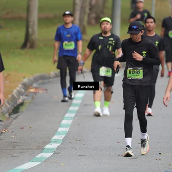 Runner Photo 5596324
