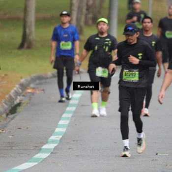 Runner Photo 5596325