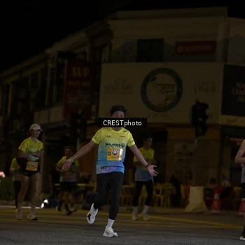 Runner Photo 5596342