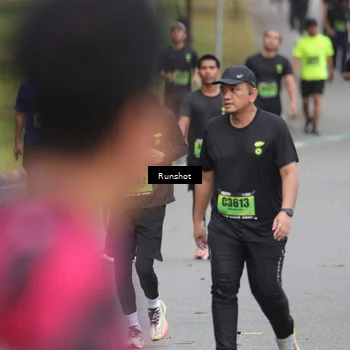 Runner Photo 5596350