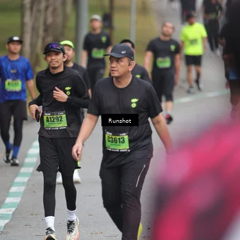 Runner Photo 5596365