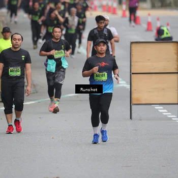 Runner Photo 5596417