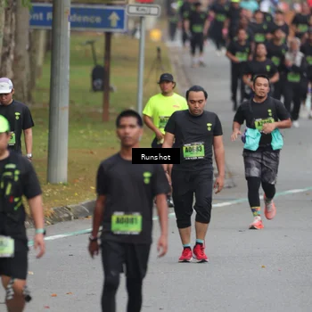 Runner Photo 5596419