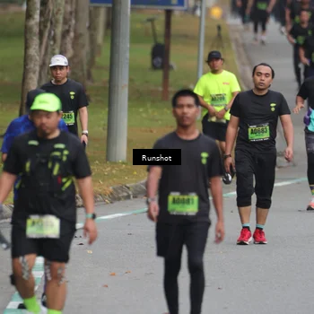 Runner Photo 5596444