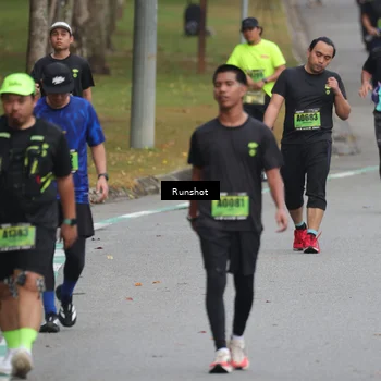 Runner Photo 5596459