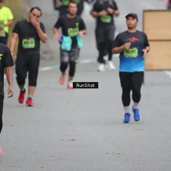 Runner Photo 5596484