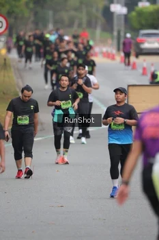 Runner Photo 5596532