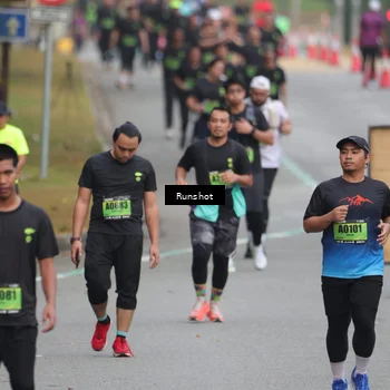 Runner Photo 5596543