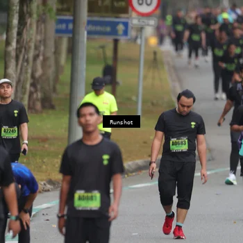 Runner Photo 5596555