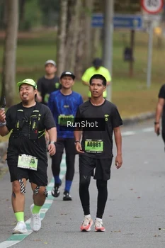 Runner Photo 5596604