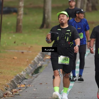 Runner Photo 5596665