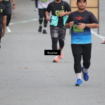Runner Photo 5596680