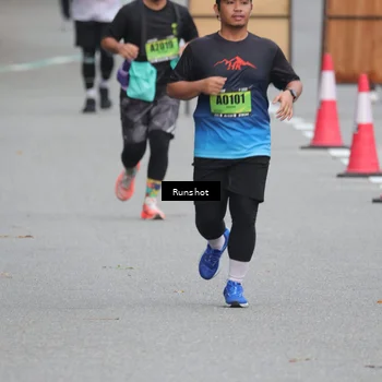 Runner Photo 5596686