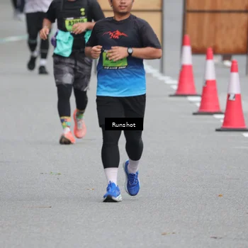 Runner Photo 5596692
