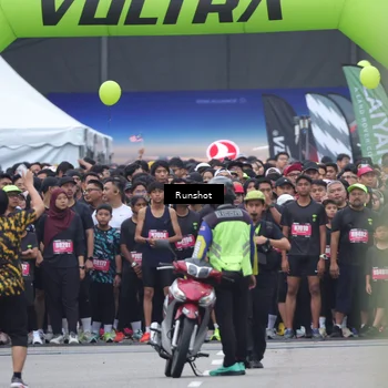 Runner Photo 5596704