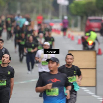 Runner Photo 5596744