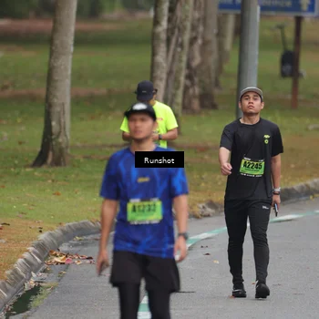 Runner Photo 5596761