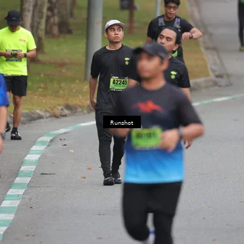 Runner Photo 5596794