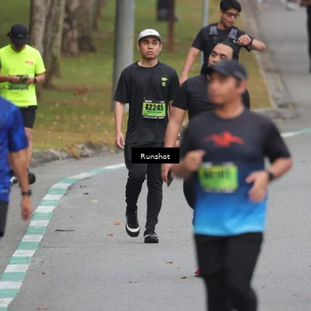 Runner Photo 5596796
