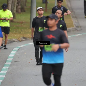 Runner Photo 5596805