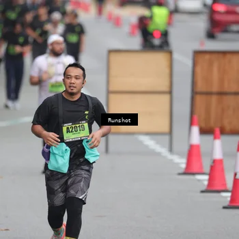 Runner Photo 5596816