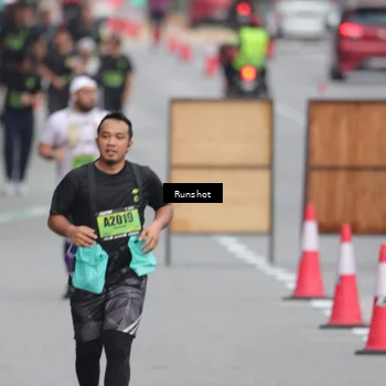 Runner Photo 5596817