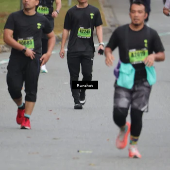 Runner Photo 5596862