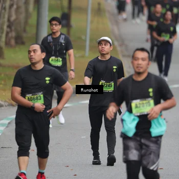 Runner Photo 5596863