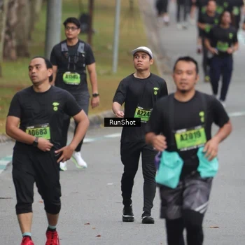 Runner Photo 5596874