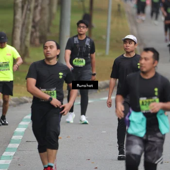 Runner Photo 5596880