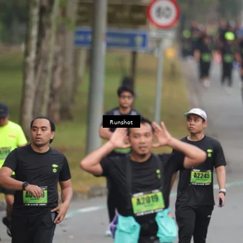 Runner Photo 5596903