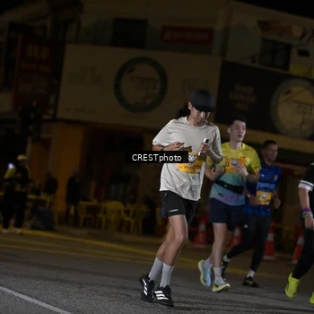 Runner Photo 5596906