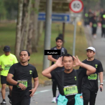 Runner Photo 5596934