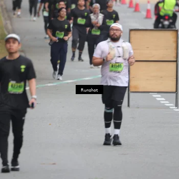 Runner Photo 5596948