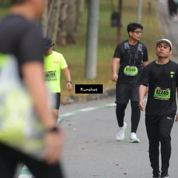 Runner Photo 5597001