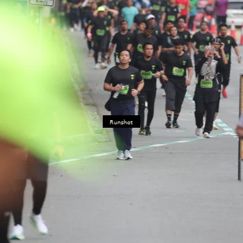 Runner Photo 5597089