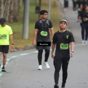 Runner Photo 5597099