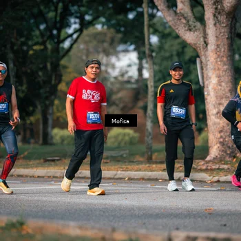 Runner Photo 5597110