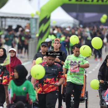 Runner Photo 5597412