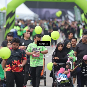 Runner Photo 5597415