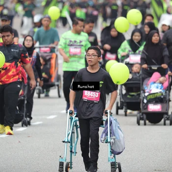 Runner Photo 5597550