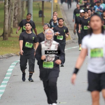 Runner Photo 5597650