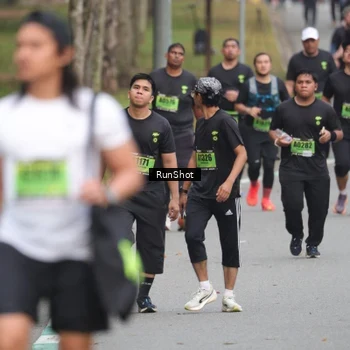 Runner Photo 5597698