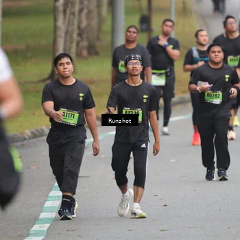 Runner Photo 5597737