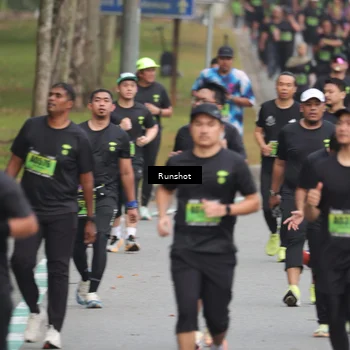 Runner Photo 5597925