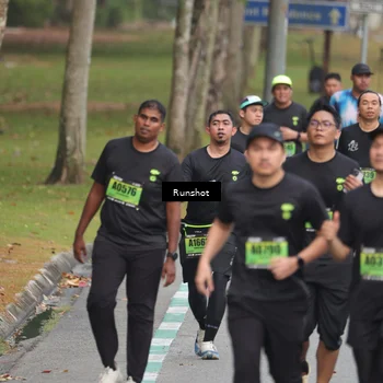 Runner Photo 5597979