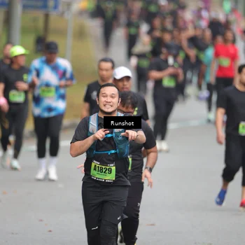 Runner Photo 5598060
