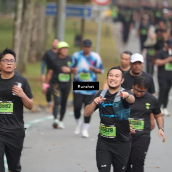 Runner Photo 5598062